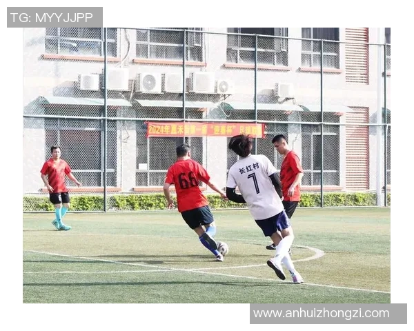 足球明星太太们齐聚赛场共享激情时刻与精彩瞬间 足球明星太太们齐聚赛场共享激情时刻与精彩瞬间