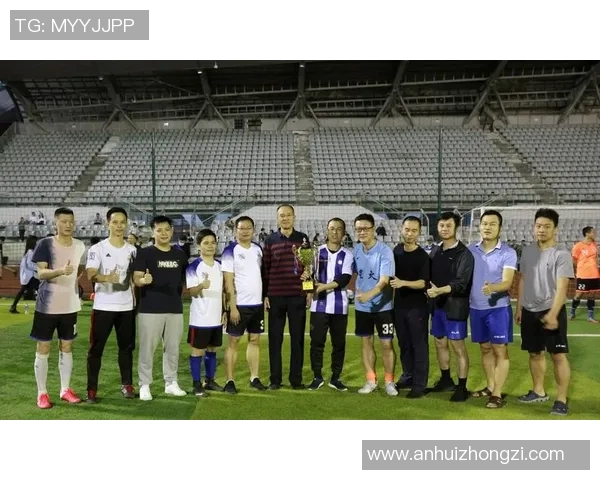 赛后分析:西安足球队与广州足球队的团队协作表现及其影响因素探讨 赛后分析:西安足球队与广州足球队的团队协作表现及其影响因素探讨