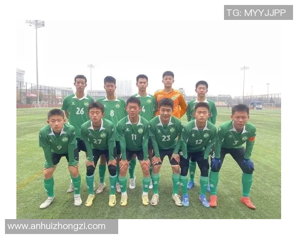 南京足球队在洲际杯积分榜上以60分稳居第一名展现强劲实力